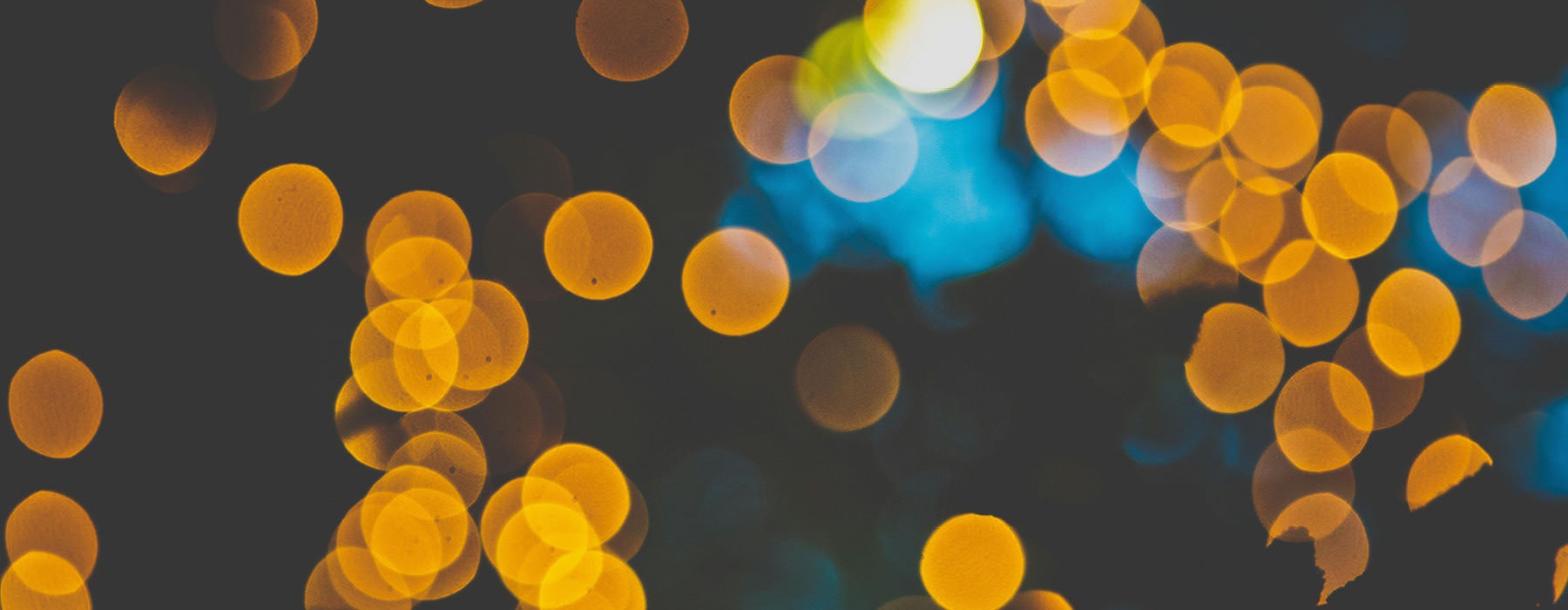 lights out of focus