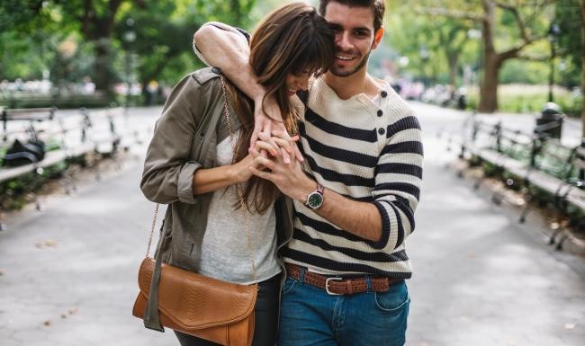 Find your perfect fit at Berkshire Lakeway a man and woman kissing